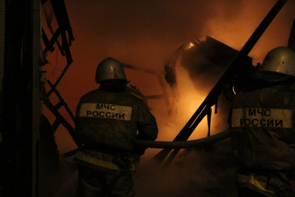 70-летний мужчина пострадал при пожаре в многоэтажке под Волгоградом