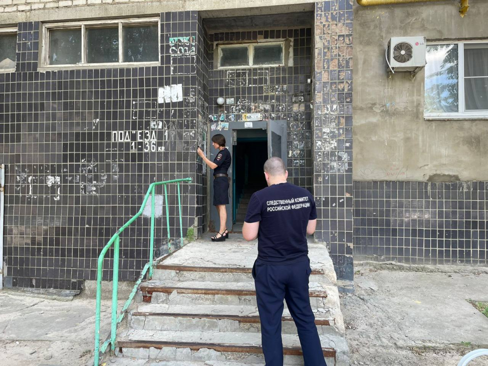 В Волгограде арестовали всадившего нож в голову 20-летней соседки