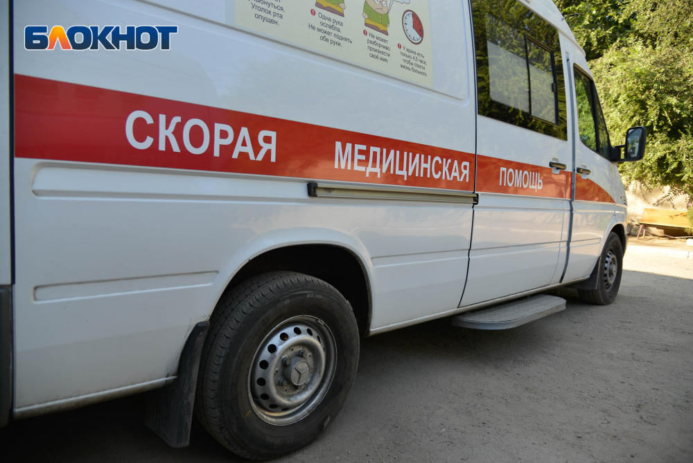 В Волгограде двое пешеходов попали в реанимацию после зверского наезда авто