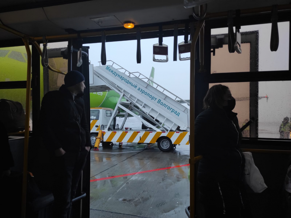Рейсы на прилет и вылет снова задерживаются в Волгограде