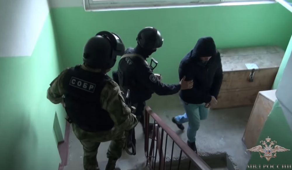 Наказали самоизоляцией: ФСБ задержала при получении взятки начальника «Волгоградэнерго» Алексея Чикунова