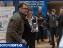 Приезд секс-символа русской литературы Олега Роя вызвал очереди волгоградок