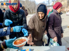 В Волгограде на фоне сложной ситуации объявили акцию «Помоги едой»