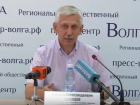Депутат Волгоградской облдумы: «Бюджетников и чиновников угрозами заставляют голосовать за ЕР»