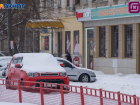 «Челядь, будете ставить машину здесь»: экс-депутат не верит в платные парковки в Волгограде