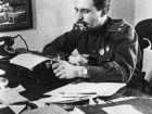 25 сентября 1942 года – в «Красной Звезде» опубликован очерк Константина Симонова о защитниках Сталинграда