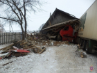 Под Волгоградом грузовик с яйцами полностью снес жилой дом