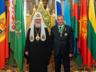 Патриарх Кирилл наградил орденом губернатора Андрея Бочарова