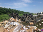 Вся земля усыпана коробками: смертельный треш-обгон устроил в Волгоградской области водитель фуры