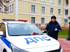 Генерал-лейтенант Кравченко наградил блондинку, открывшую огонь по машине лихачей 