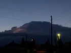 В Волгоградской области на видео запечатлели фантастическую молнию
