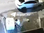 Неизвестный в маске украл 20 мешков цемента во время капремонта на севере Волгограда