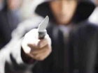 В Волгограде грабитель с ножом напал на торговый павильон 