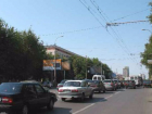 В двух районах Волгограда в выходные перекроют дороги