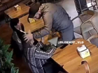 Нож-бабочка, кровь и уголовка: против дерзкого бородача из кафе Волгограда возбудили дело 