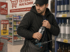 Алкоголь и строительные инструменты выносят волгоградцы из магазинов 