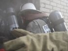 Пожарные эвакуировали 7 человек из горящего дома на западе Волгограда