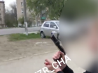 Подросток выстрелил из самодела на тротуаре в Волгограде