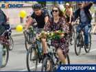Несмотря на дождь, велопарад в Волгограде собрал 2 тысячи участников