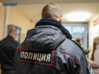 Неизвестные сообщили о заминировании двух торговых центров и отделений полиции в Волгограде