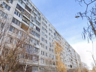 Жильцов многоэтажки срочно эвакуировали на юге Волгограда 