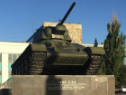Легендарный танк Т-34 уберут в Волгограде с площади Дзержинского