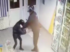 Волгоградку арестовали на сутки после драки с ГБРвцем в пивнушке 