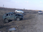 "Нива" перевернулась на дороге в Волгоградской области: погибла женщина