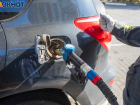 Цены на бензин снова заморозили в Волгограде 
