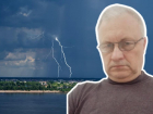 Небо в молниях, и ни капли дождя: причину ночной иллюминации в Волгограде объяснил климатолог 