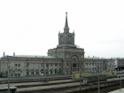 На ЖД вокзале в Волгограде скончалась 87-летняя женщина