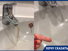 «Даже руки не помыть», – жильцы дома в Дзержинском районе Волгограда 2 месяца мучаются без воды