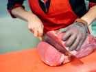В Волгоградской области ожидается понижение цен на свинину: фермер 