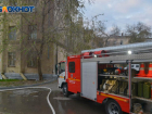 Пожар тушат рядом с церковью у "Парк Хауса" в Волгограде