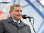 Волгоградцы снова поставили двойку губернатору Андрею Бочарову