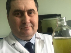 Ученый рассказал о найденном в водопроводе гигантском черном черве