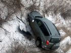 В Волгоградской области кроссовер на скорости вылетел с трассы: водитель погиб