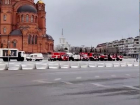 Скопление спецтехники экстренных служб заметили у собора в центре Волгограда
