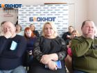 Почему мужей устраивают толстые жены, рассказал специалист