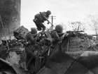  30 октября 1942 года - еще один красноармеец – Иван Ивченко - закрыл грудью вражескую амбразуру под Сталинградом