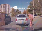 Водительскую солидарность к «забывашке» сняли на видео в Волгограде