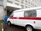 В Волгограде школьница упала с качелей и сломала позвоночник
