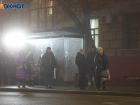 Жители Волгограда пожаловались на дым и удушающий запах гари