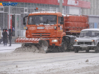 Мэрия Волгограда «бросила» полсотни машин на борьбу с январским снегом 