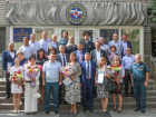 В Волгограде медработники коронавирусных госпиталей награждены медалью МЧС
