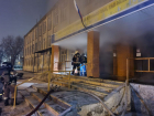 Прыгнула со второго этажа: в Волгограде при пожаре 56-й школы пострадала женщина
