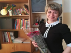 Ученики поздравляют Елену Кошлакову из школы №94 Волгограда