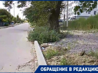 Чиновники в Волгограде сбежали от вопросов об опасной дороге до школы: "Почему наши детки должны страдать?"