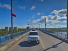 Почти на сутки закрывают мост, соединяющий две части города в Волгоградской области
