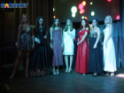 Победительницу «Мисс Блокнот Волгоград-2022» носили на руках